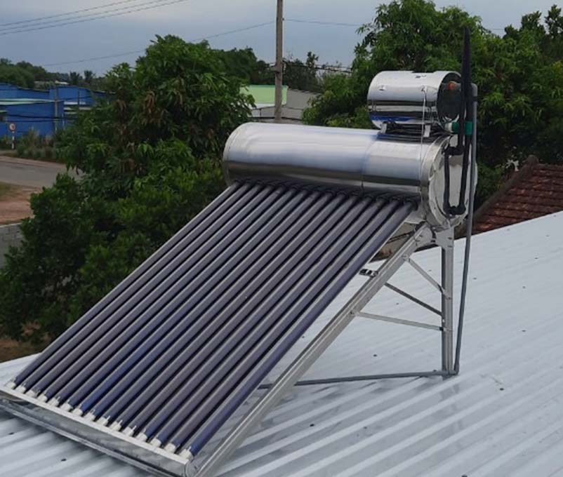 Lý do lắp bình phụ cho máy nước nóng năng lượng mặt trời