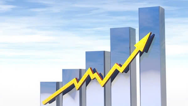Giá điện tăng 4,8% từ ngày 10/5/2025 - Điện mặt trời lên ngôi!