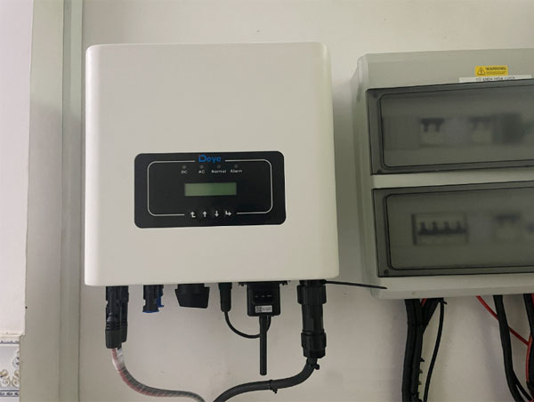 co nen dung bien tan inverter deye khong