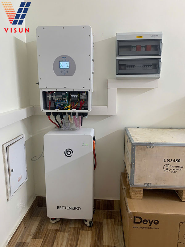 pin lưu trữ điện mặt trời nhà thờ giáo xứ dương quan